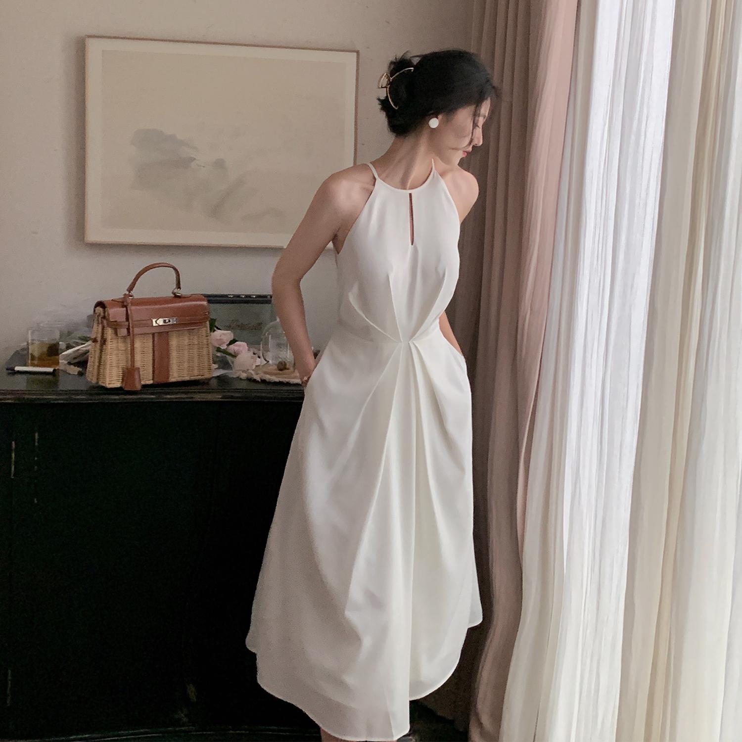 Elegant Lady White Strapless Dress Women Vestidos French Style Vintage Solid Halter Strap Dress Femme Robe  Dresses